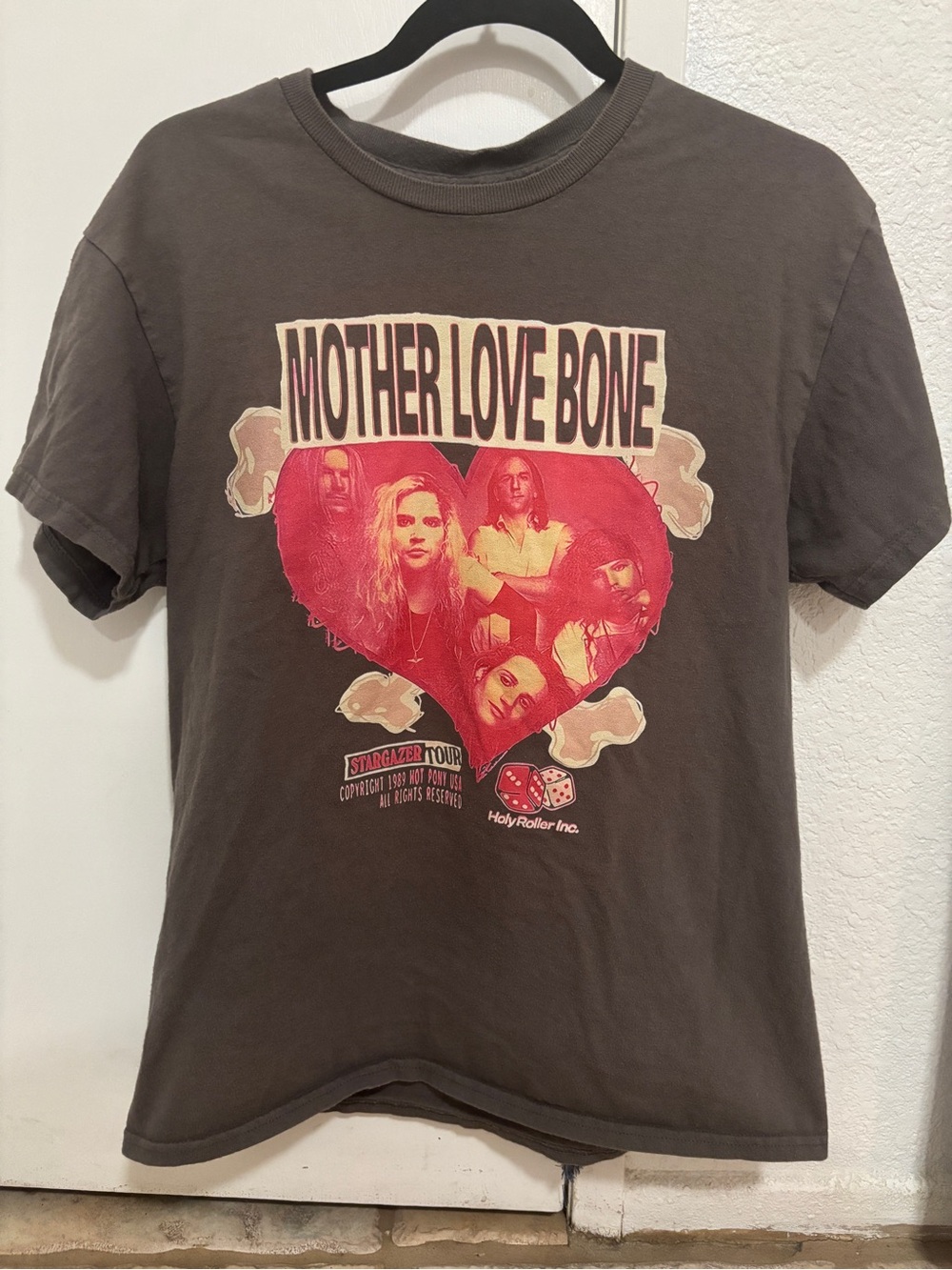 Mother love bone t shirt gray soft medium grunge 90’s alternative glam golden